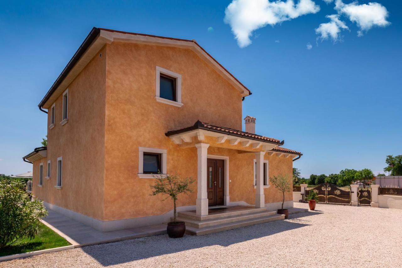 Villa Rotonda ヴルサル エクステリア 写真
